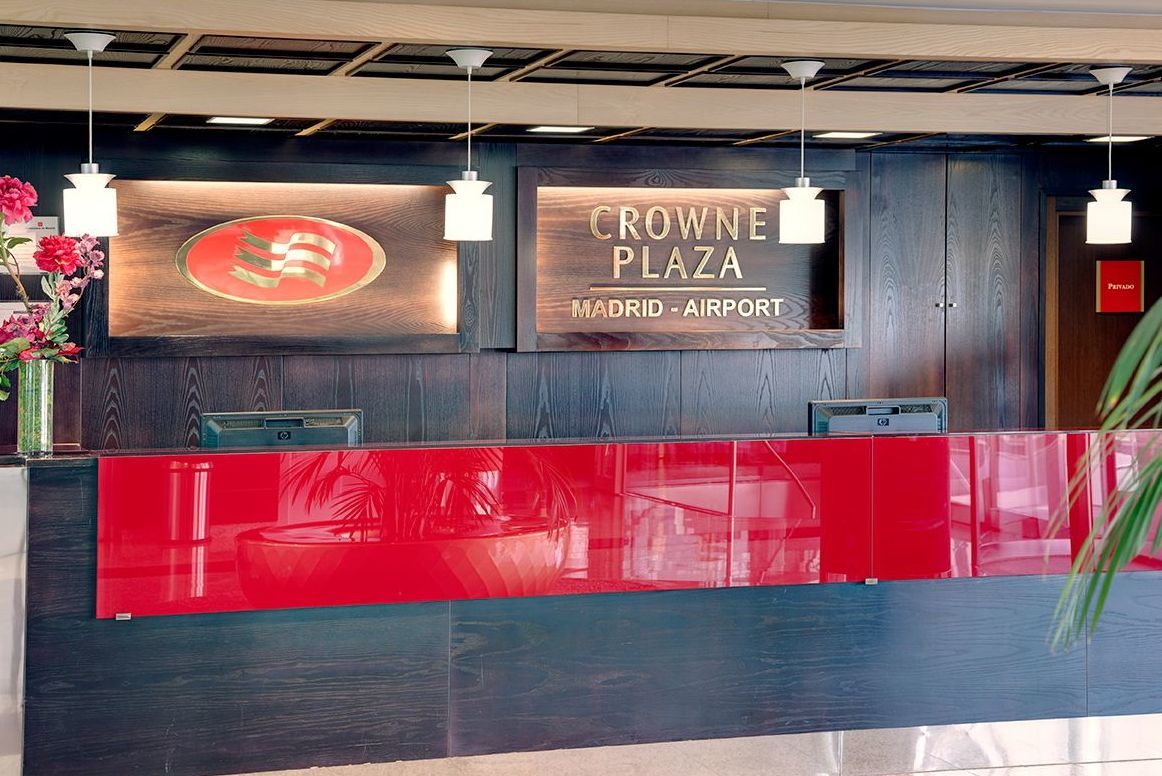 Hotel Crowne Plaza Madrid Airport Kültér fotó